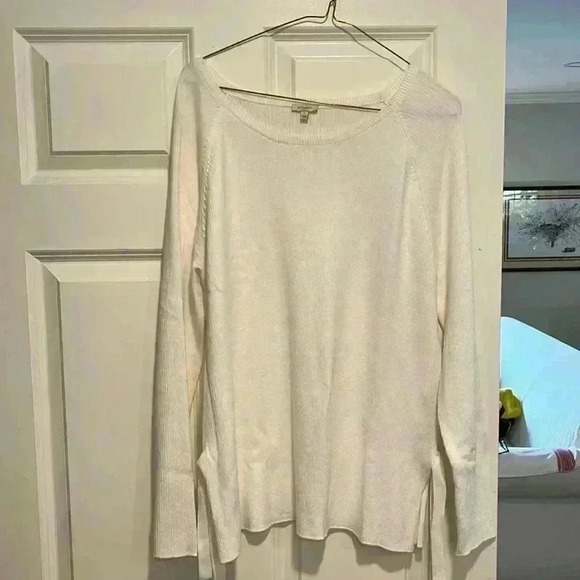 Project Womens Sweater White L Long Sleeves Pullover Side Tie Details Casual EUC - Picture 2 of 9